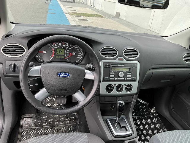 2006 ford focus personenauto - afbeelding 7 van  32