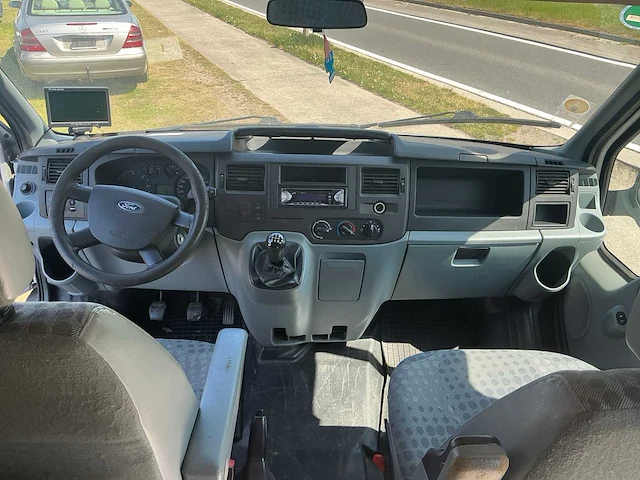 2006 ford transit kampeerwagen - afbeelding 17 van  39