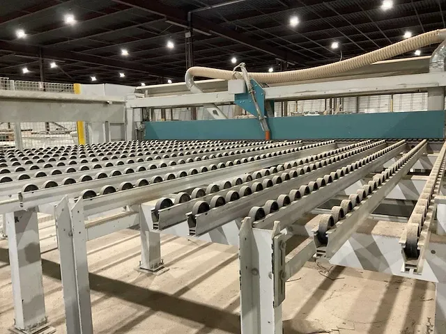 2006 giben formula platen opdeelzaagmachine - afbeelding 7 van  34