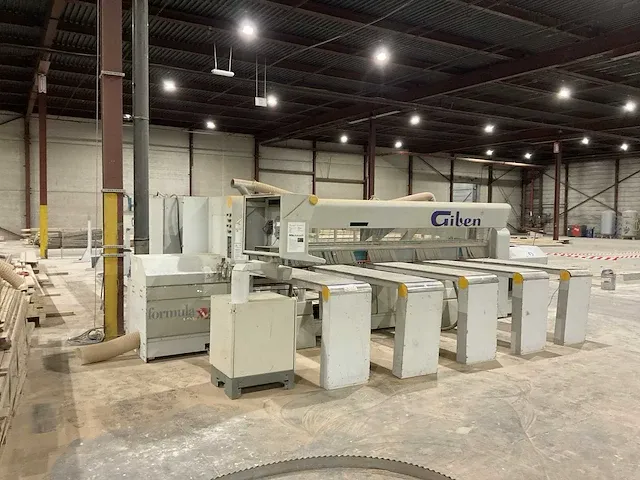 2006 giben formula platen opdeelzaagmachine - afbeelding 9 van  34