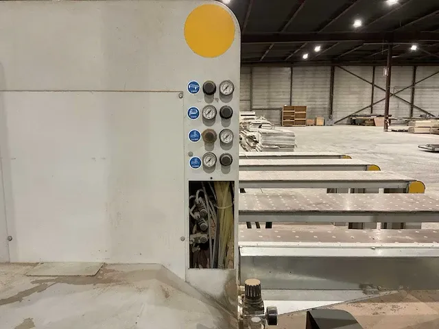 2006 giben formula platen opdeelzaagmachine - afbeelding 16 van  34