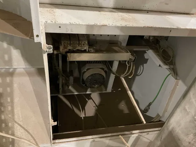 2006 giben formula platen opdeelzaagmachine - afbeelding 17 van  34