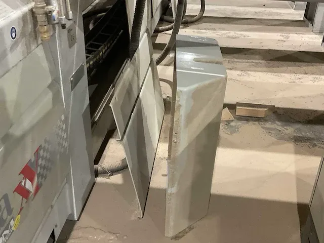 2006 giben formula platen opdeelzaagmachine - afbeelding 24 van  34