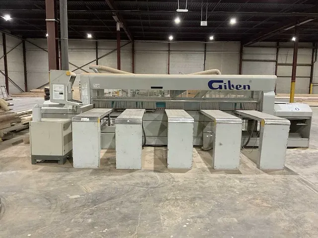 2006 giben formula platen opdeelzaagmachine - afbeelding 23 van  34