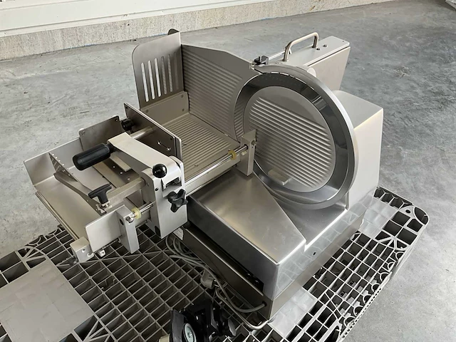 2006 graef va 400 tafelsnijmachine - volautomatisch - afbeelding 10 van  16