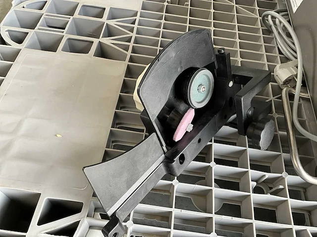 2006 graef va 400 tafelsnijmachine - volautomatisch - afbeelding 14 van  16