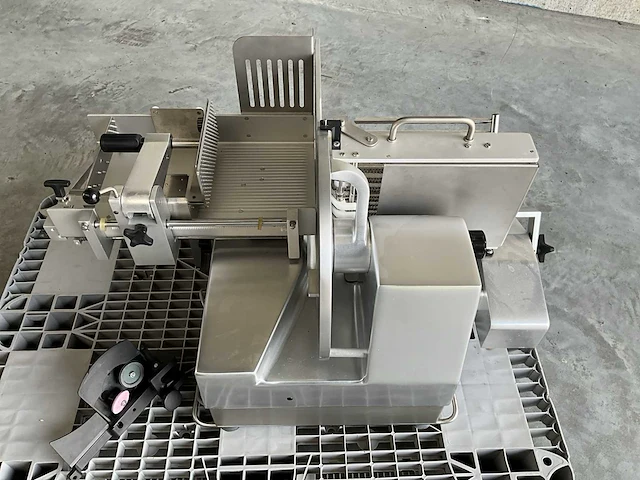 2006 graef va 400 tafelsnijmachine - volautomatisch - afbeelding 3 van  16