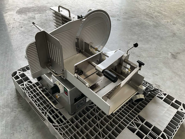 2006 graef va 400 tafelsnijmachine - volautomatisch - afbeelding 8 van  16