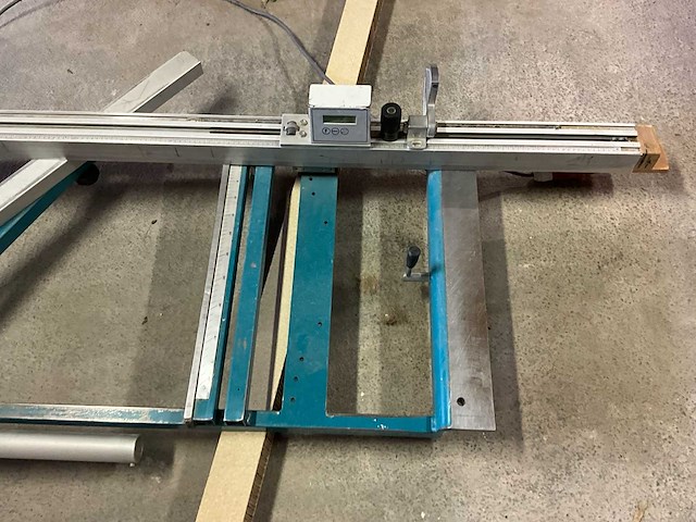 2006 griggio sc 3200 paneelcirkelzaagmachine - afbeelding 18 van  26