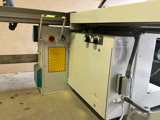 2006 griggio sc 3200 paneelcirkelzaagmachine - afbeelding 24 van  26