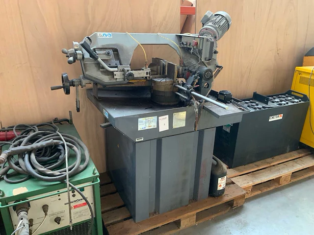 2006 huvema hu 261 cu bandzaagmachine - afbeelding 1 van  10