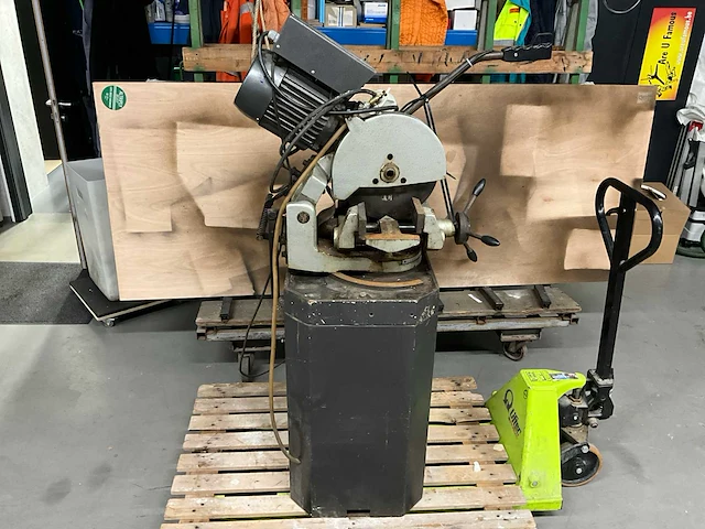 2006 huvema hu 315 ckl cirkelzaagmachine metaal - afbeelding 1 van  9