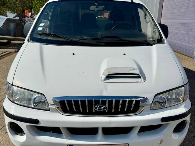 2006 hyundai h200 bestelwagen - trekhaak - afbeelding 17 van  21