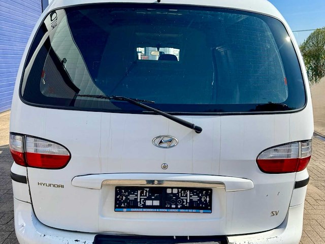 2006 hyundai h200 bestelwagen - trekhaak - afbeelding 18 van  21