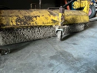 2006 knikmops 90 shovel met accesoires - afbeelding 11 van  27