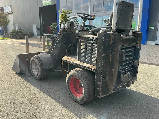 2006 knikmops 90 shovel met accesoires - afbeelding 21 van  27