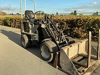 2006 knikmops 90 shovel met accesoires - afbeelding 24 van  27