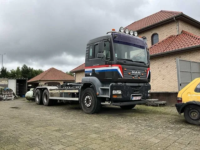 2006 man tga 28.480 vrachtwagen met containersysteem ( extra lang ) - afbeelding 1 van  44