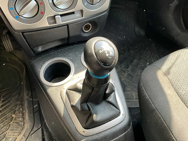 2006 mazda 2 - afbeelding 18 van  41