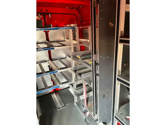 2006 mercedes-benz sprinter materiaalwagen - afbeelding 11 van  36