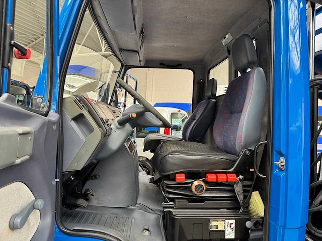 2006 mercedes-benz vario kipper - afbeelding 6 van  25