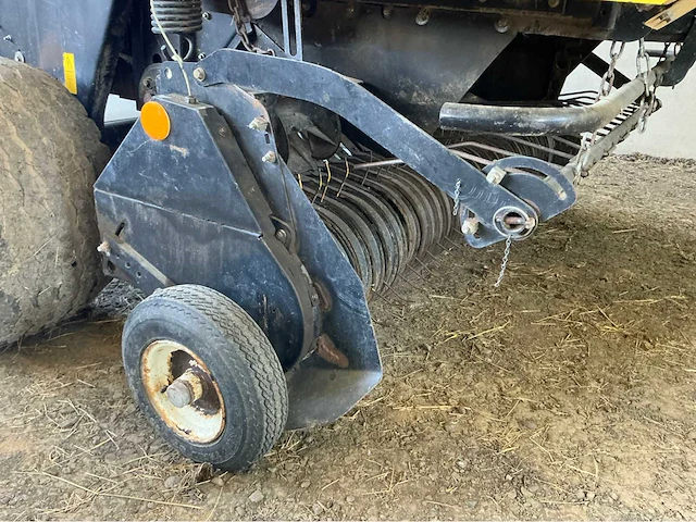 2006 new holland br7070 balenpers - afbeelding 4 van  27