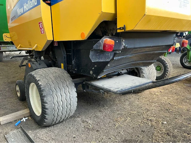 2006 new holland br7070 balenpers - afbeelding 10 van  27
