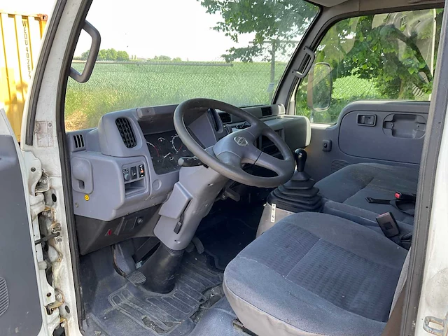 2006 nissan cabstar vrachtwagen - afbeelding 11 van  22