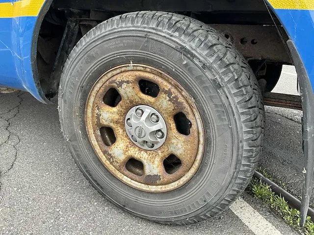 2006 nissan pick-up navaro lichte vracht bedrijfswagen - afbeelding 13 van  22