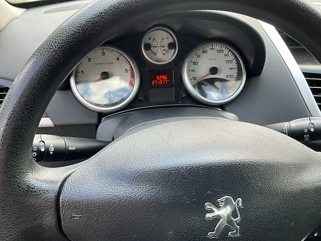 2006 peugeot 207 personenauto - afbeelding 11 van  31
