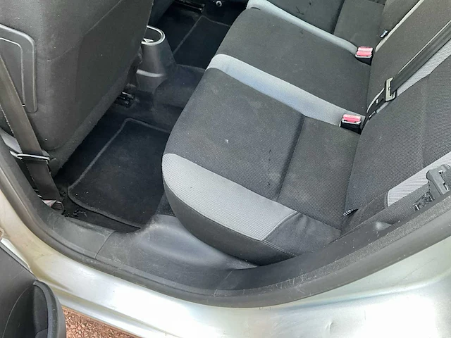 2006 peugeot 207 personenauto - afbeelding 17 van  31