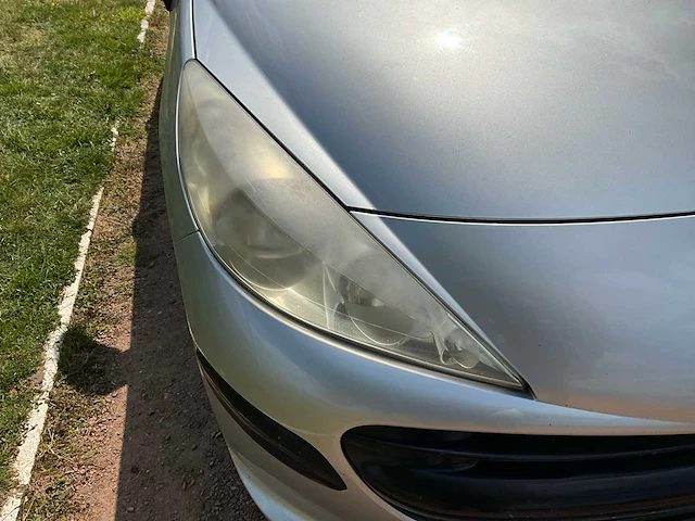 2006 peugeot 207 personenauto - afbeelding 24 van  31