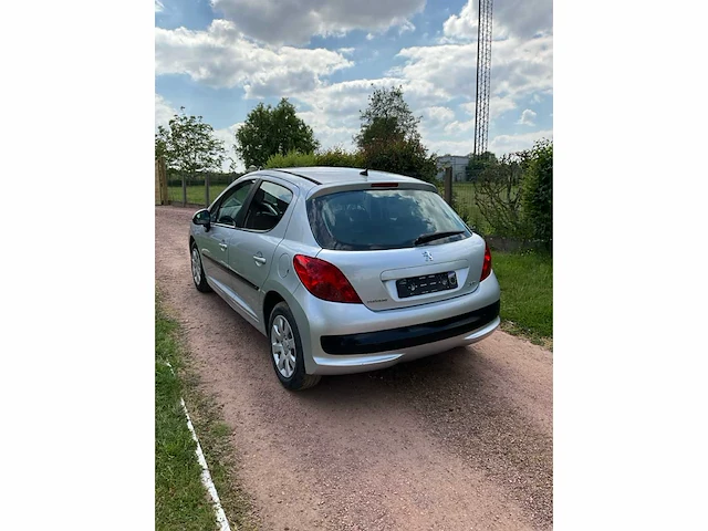 2006 peugeot 207 personenauto - afbeelding 26 van  31