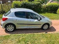 2006 peugeot 207 personenauto - afbeelding 29 van  31