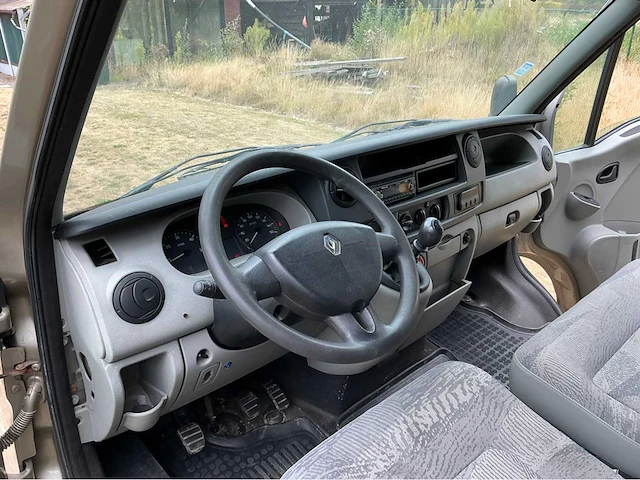 2006 renault master paardenvrachtwagen - afbeelding 10 van  28