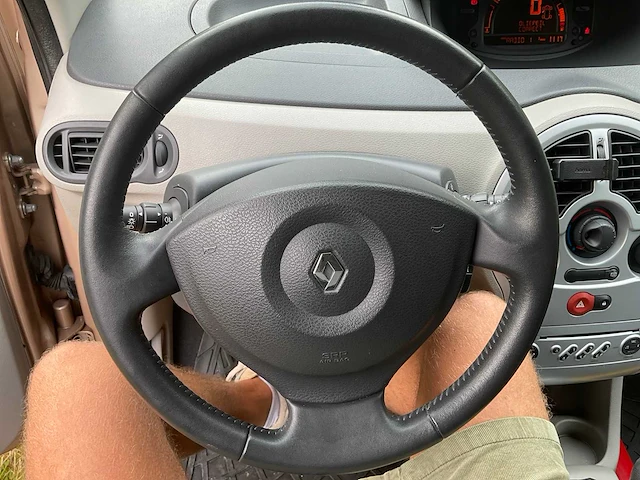 2006 renault modus personenauto - afbeelding 21 van  37