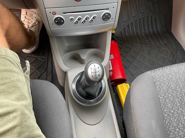 2006 renault modus personenauto - afbeelding 24 van  37