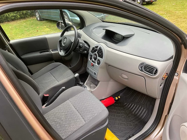 2006 renault modus personenauto - afbeelding 30 van  37