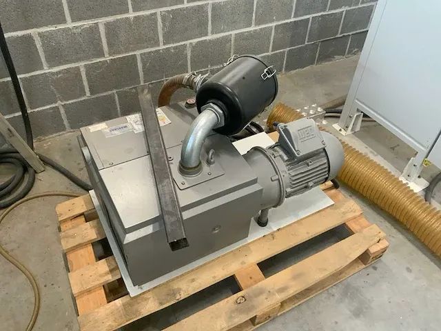 2006 scm tech z30 cnc-freesmachine - afbeelding 17 van  28