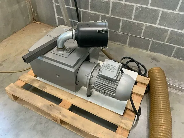 2006 scm tech z30 cnc-freesmachine - afbeelding 18 van  28