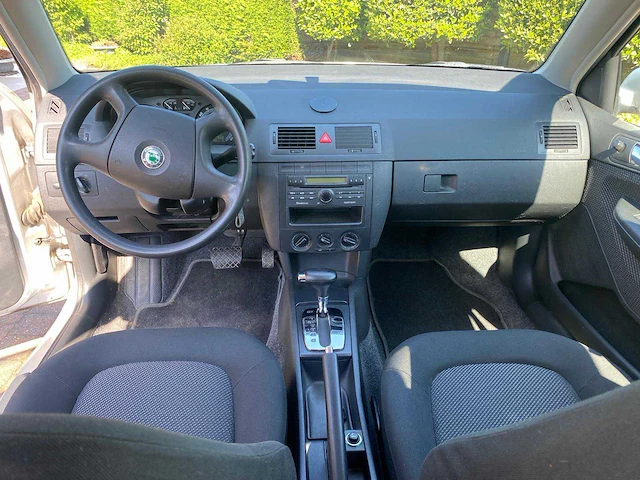 2006 skoda fabia personenauto - afbeelding 8 van  11