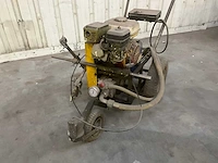 2006 taiver l4200 lijnen markeerder - verfmachine op benzine motor - afbeelding 2 van  9