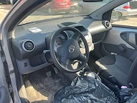 2006 toyota aygo - afbeelding 2 van  21