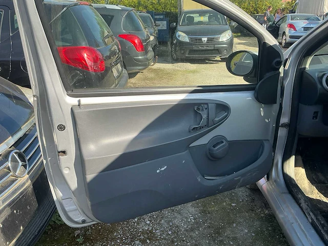 2006 toyota aygo - afbeelding 20 van  21