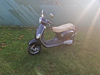2006 vespa c38 brommer - afbeelding 1 van  4