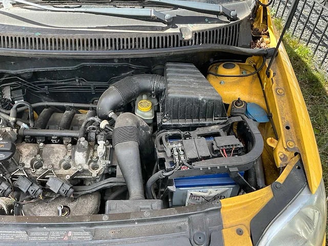 2006 volkswagen fox personenauto - afbeelding 14 van  38