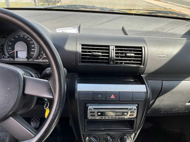 2006 volkswagen fox personenauto - afbeelding 22 van  38
