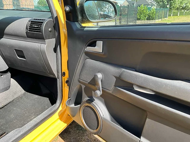 2006 volkswagen fox personenauto - afbeelding 34 van  38