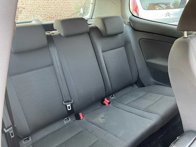 2006 volkswagen golf - afbeelding 19 van  26