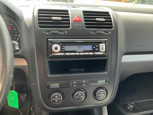2006 volkswagen jetta personenauto - afbeelding 5 van  28